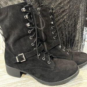 NWOT American Rag Cie | Reighn Lace Up Combat Boots | Black | Size 9.5